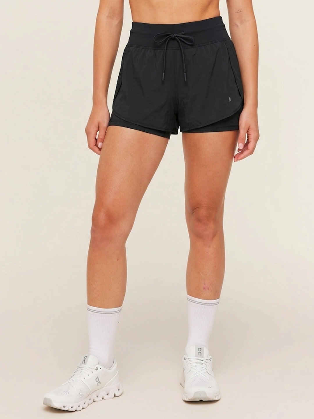 Nica CloudRun Shorts - Midnight Black