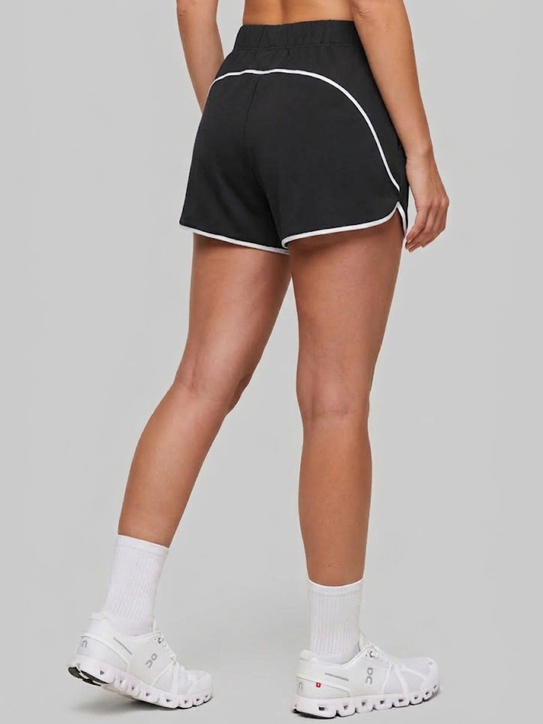 Nessa SwiftLine Shorts - Midnight Black