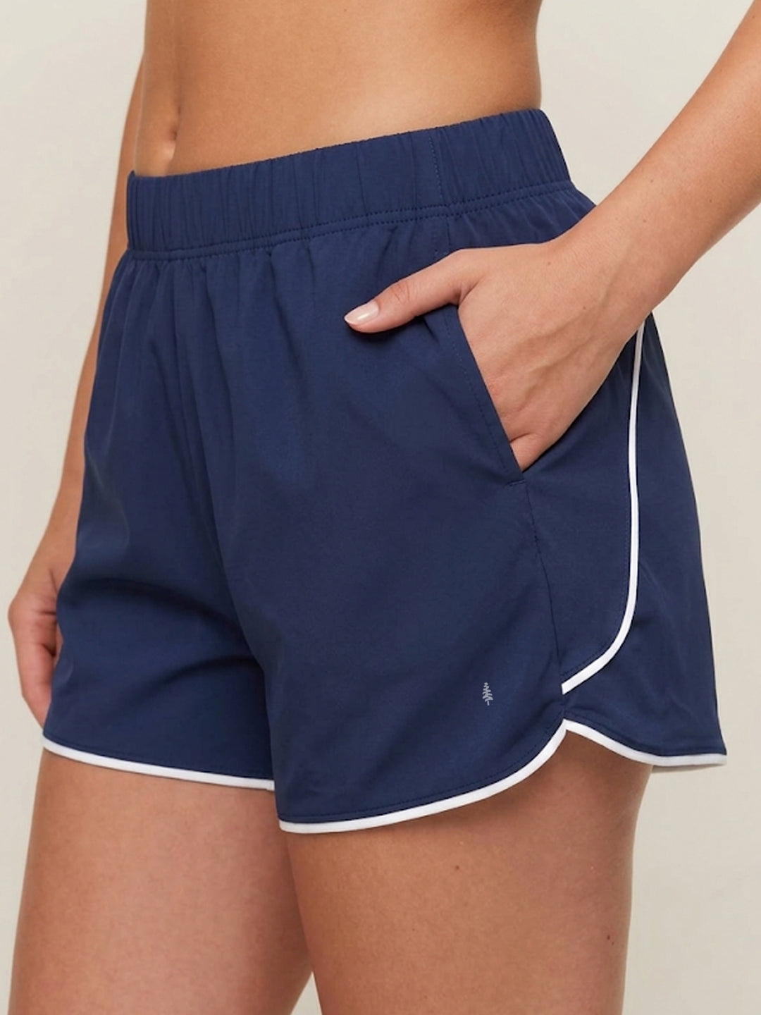 Nessa SwiftLine Shorts - Chelsea Navy