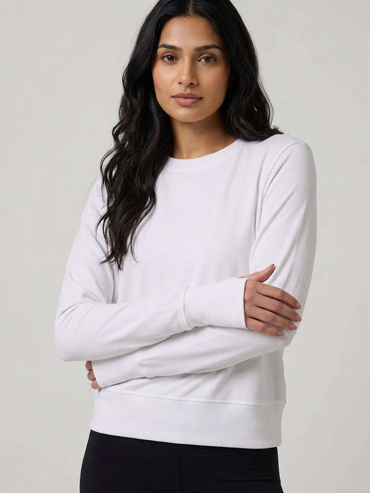 Anna FeatherLite Tee - White Chelsea Athleisure 