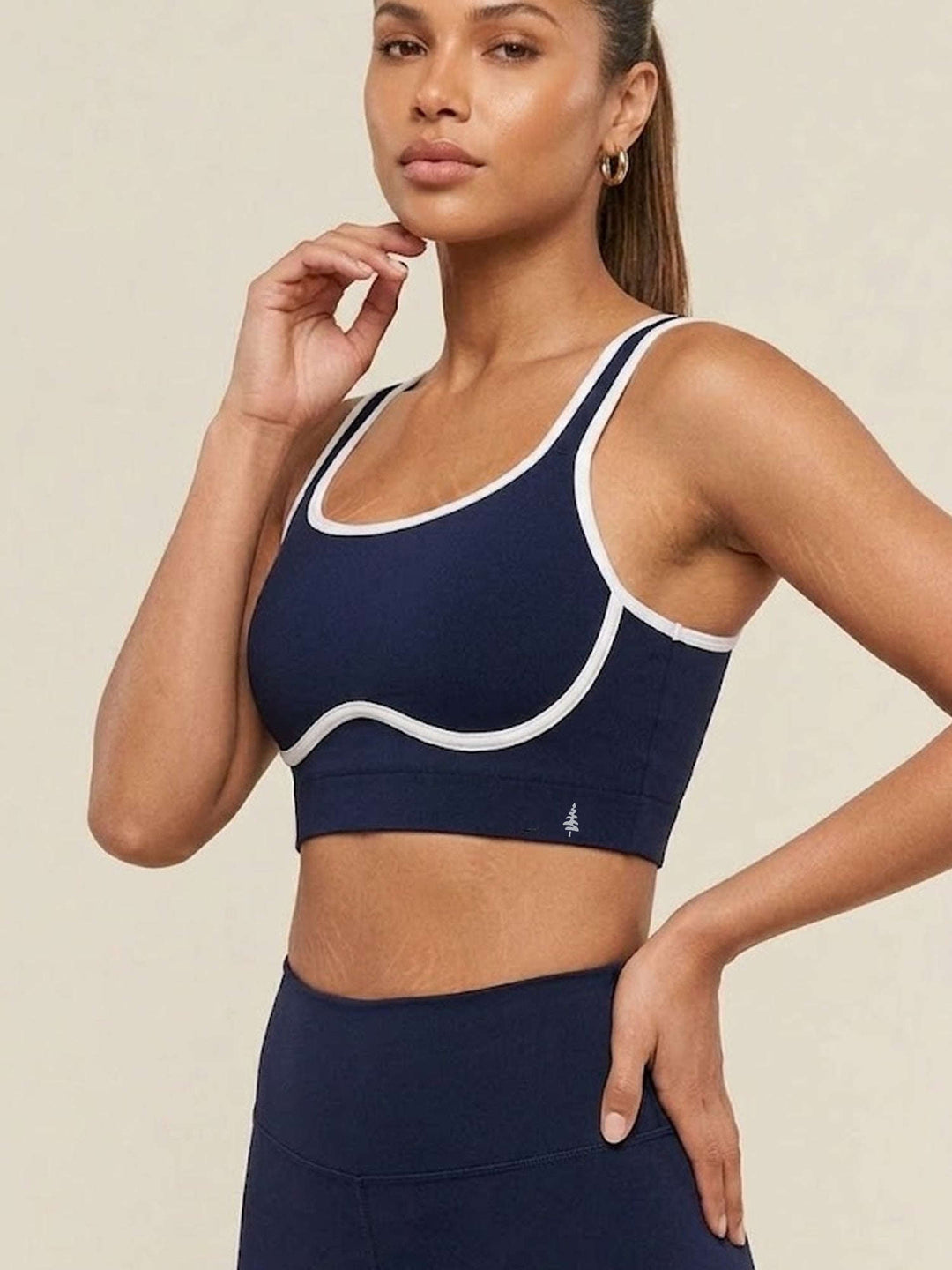 Define Bra – Seamless  Medium Impact – Chelsea Navy Chelsea Athleisure 