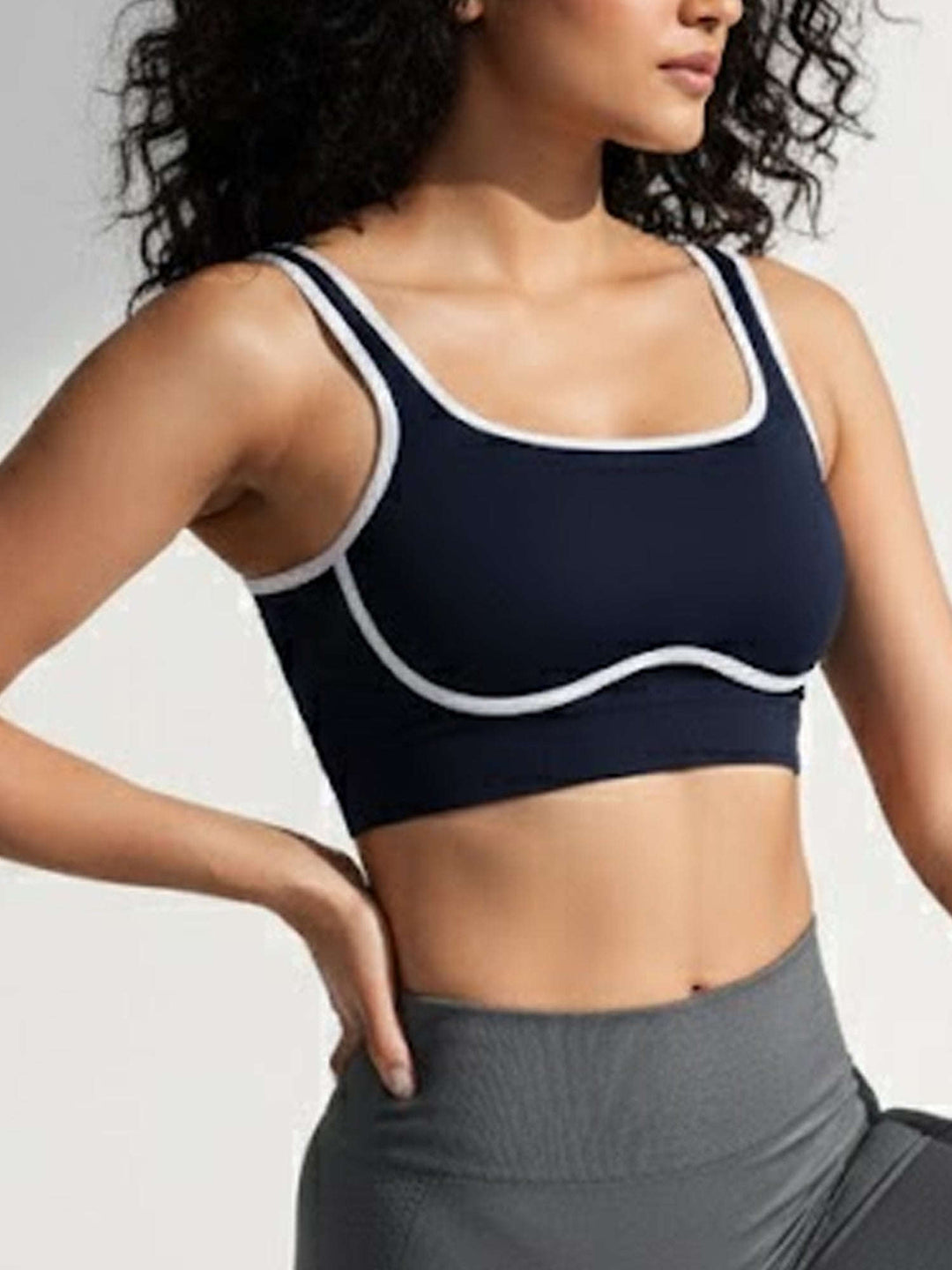 Define Bra – Seamless  Medium Impact – Chelsea Navy Chelsea Athleisure 