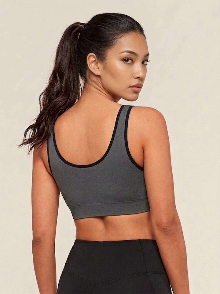 Edge Bra Seamless Medium Impact - Dark Shadow Chelsea Athleisure 