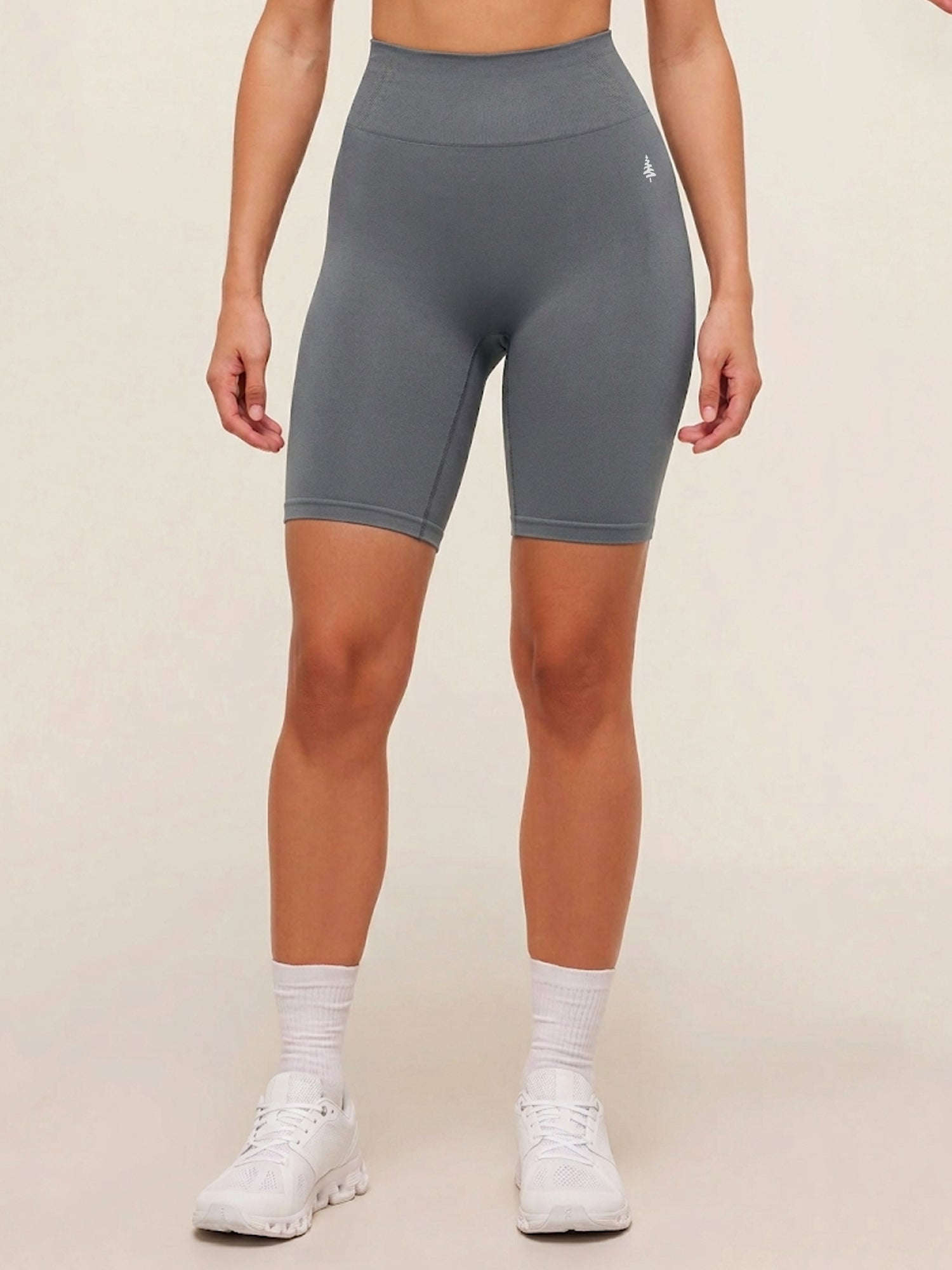 FlowForm Seamless Shorts® Dark Shadow 6.5" Inseam Chelsea Athleisure 