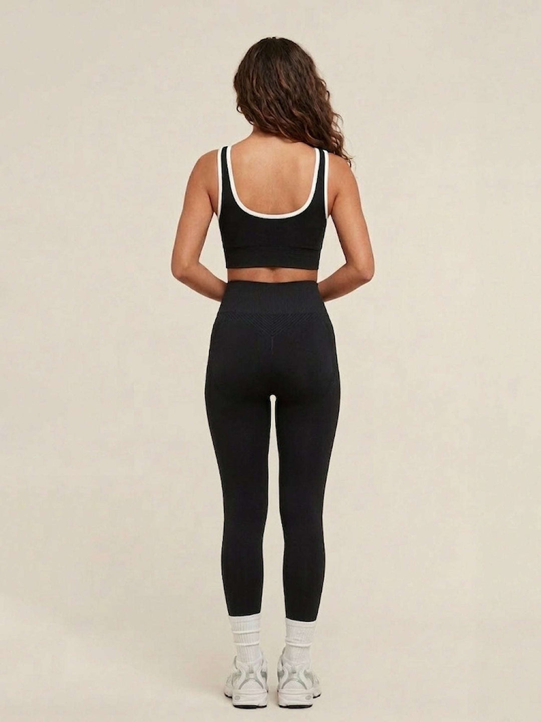 Movelight Legging & Edge Bra Matching Set – Black Chelsea Athleisure 