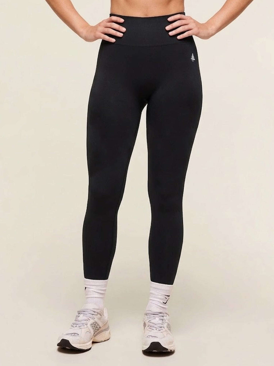 Movelight Legging & Trace Bra Matching Set – Black Chelsea Athleisure 