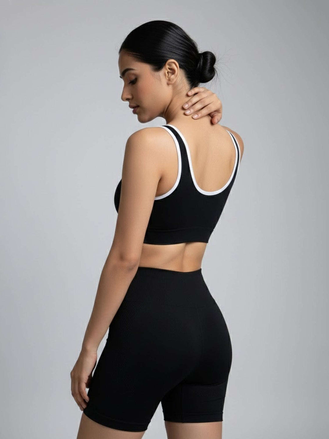 Sculptease Seamless Shorts & Edge Bra Matching Set – Black Chelsea Athleisure 