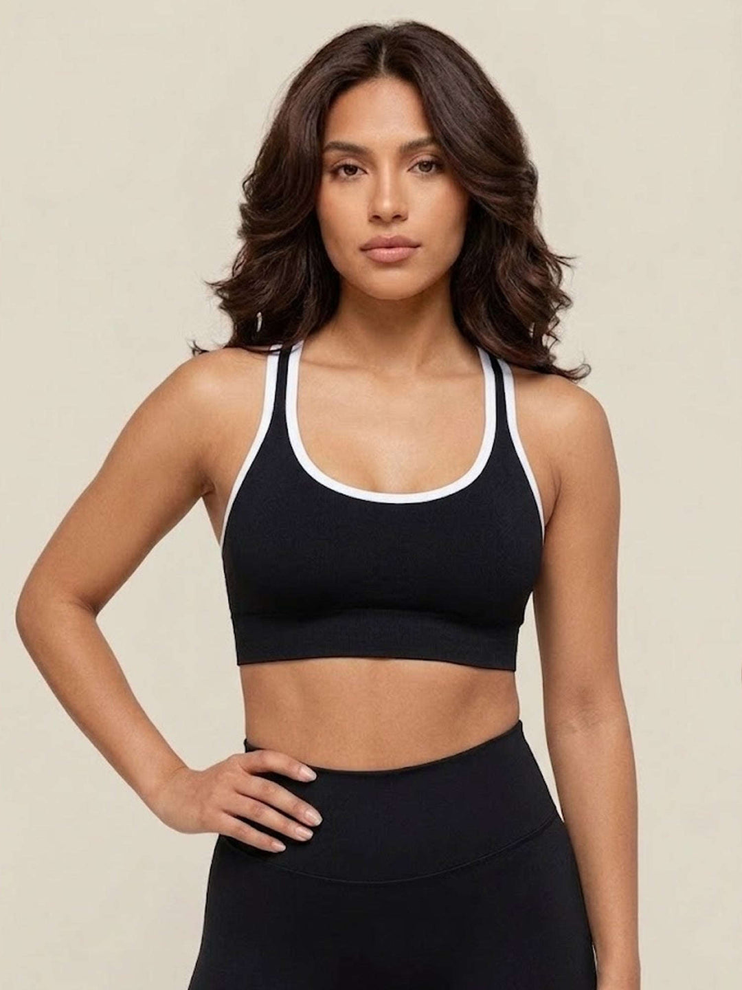 Trace Bra Seamless Longline Medium Impact – Black Chelsea Athleisure 